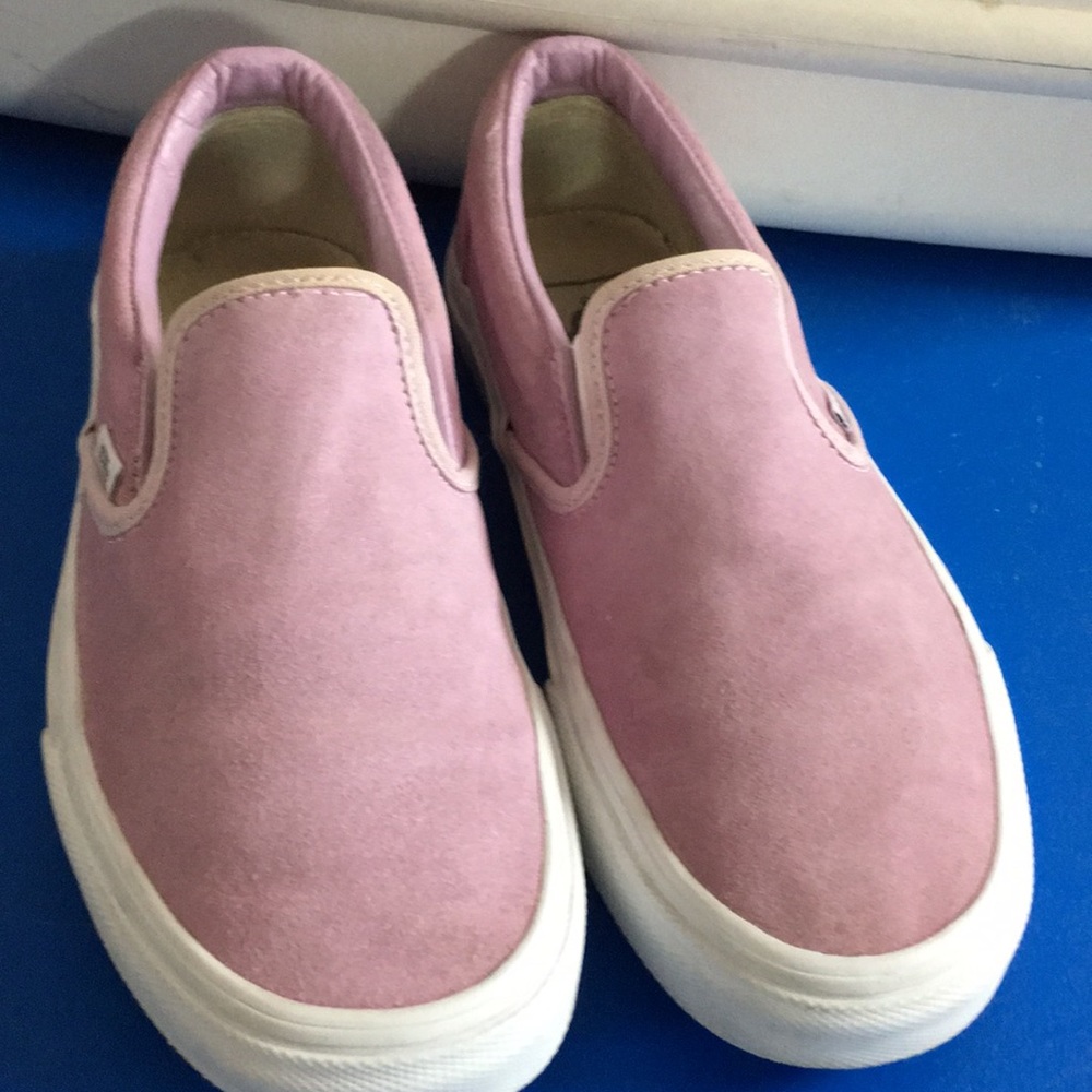 VANS SUEDE USE SIZE 7.5 have some stains